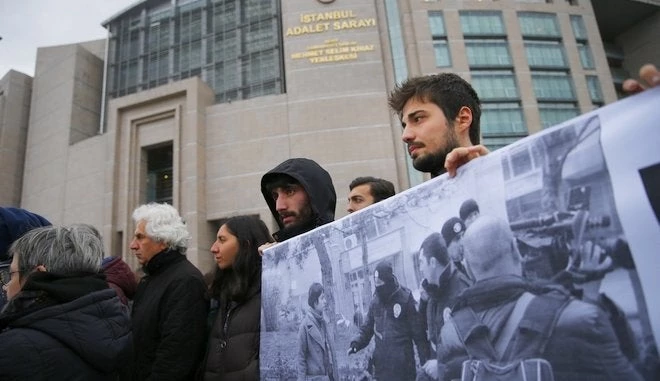 Τέλος τα μεταπτυχιακά στις ΗΠΑ για τους Τούρκους φοιτητές με κυβερνητική απόφαση